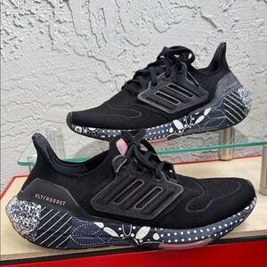 Adidas Ultraboost Black with Patterned Sole